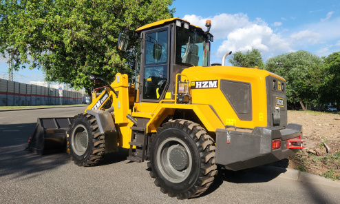 Фронтальный погрузчик HZM XC300 PRO